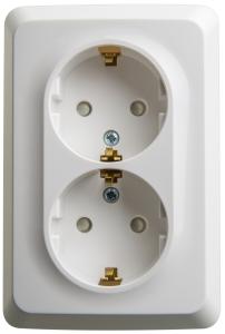 Розетка 2-м 16А О/У З/К угловая со шторками Белый Etude